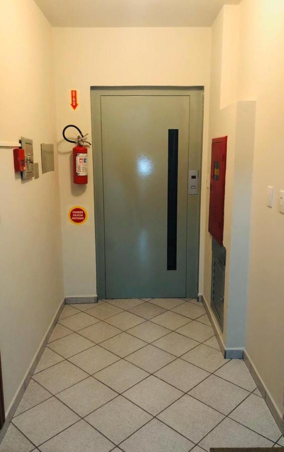Apartamento Meia Praia - イタペマ エクステリア 写真