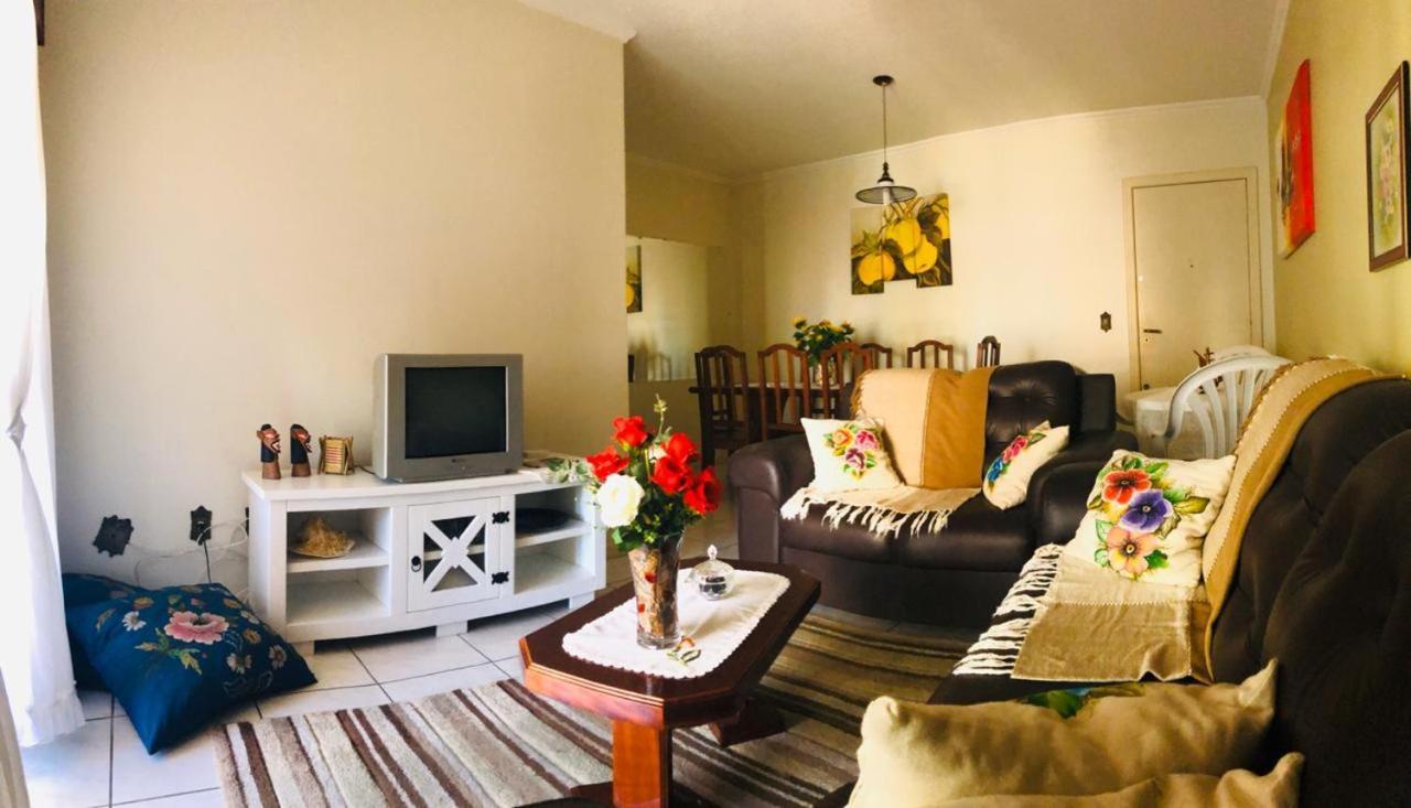 Apartamento Meia Praia - イタペマ エクステリア 写真